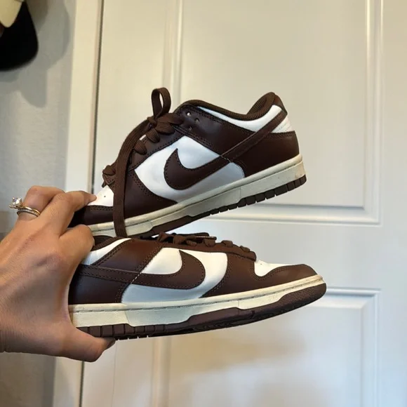 Nike dunk Brown and White Women's Shoes - Picture 3 of 8